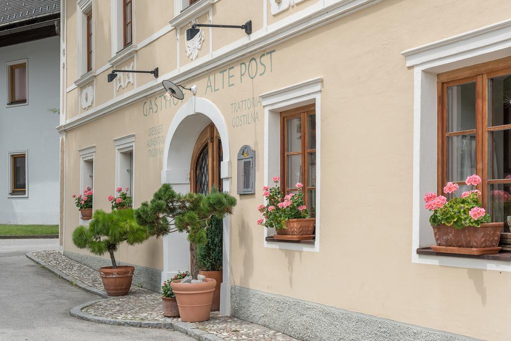 Alte Post Hotel Feistritz an der Gail Екстериор снимка